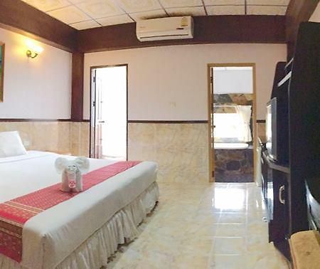 Kata Palace Phuket Exterior photo
