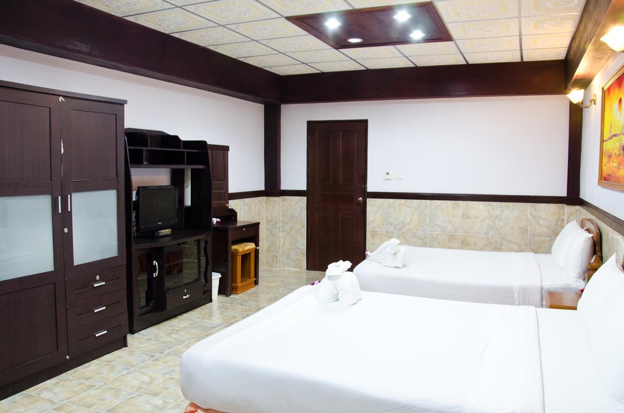 Kata Palace Phuket Exterior photo