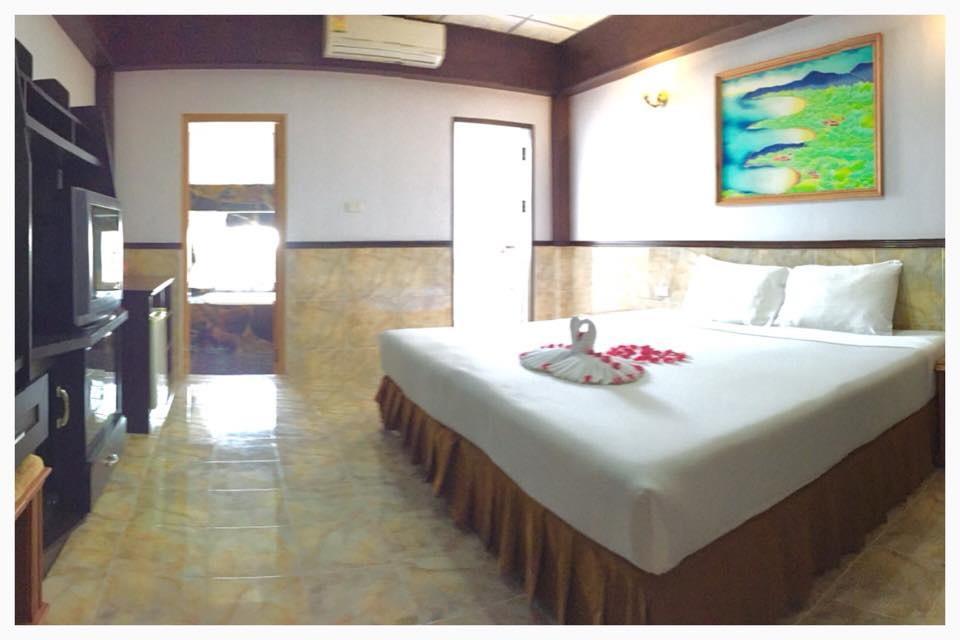 Kata Palace Phuket Exterior photo