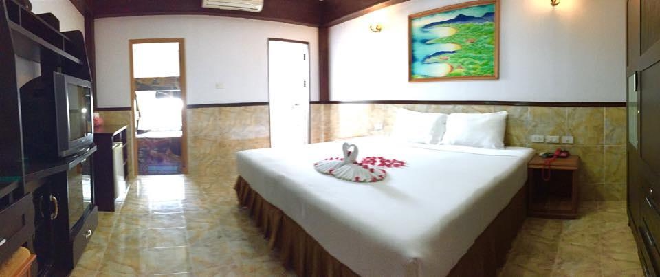 Kata Palace Phuket Exterior photo